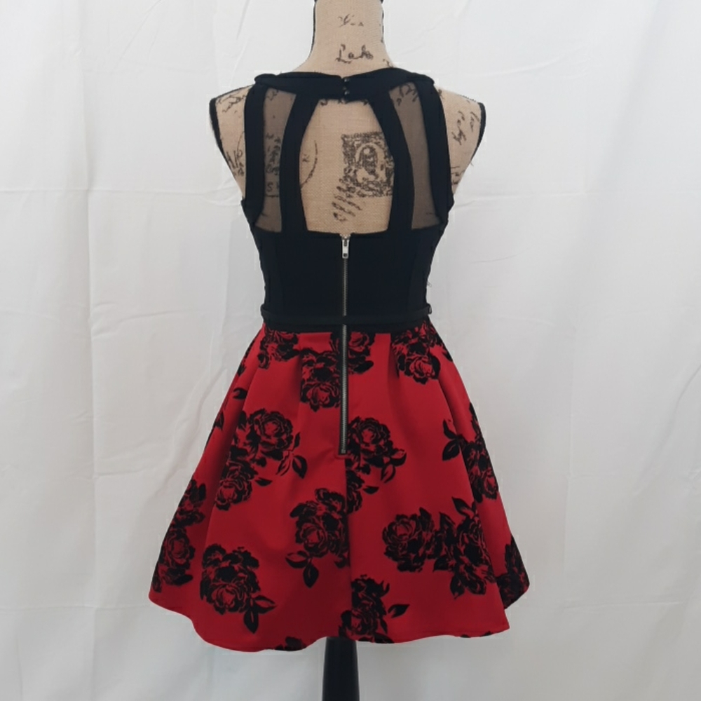 Crystal Doll Party Dress Blk/Red sz. 7 - Picture 2 of 6
